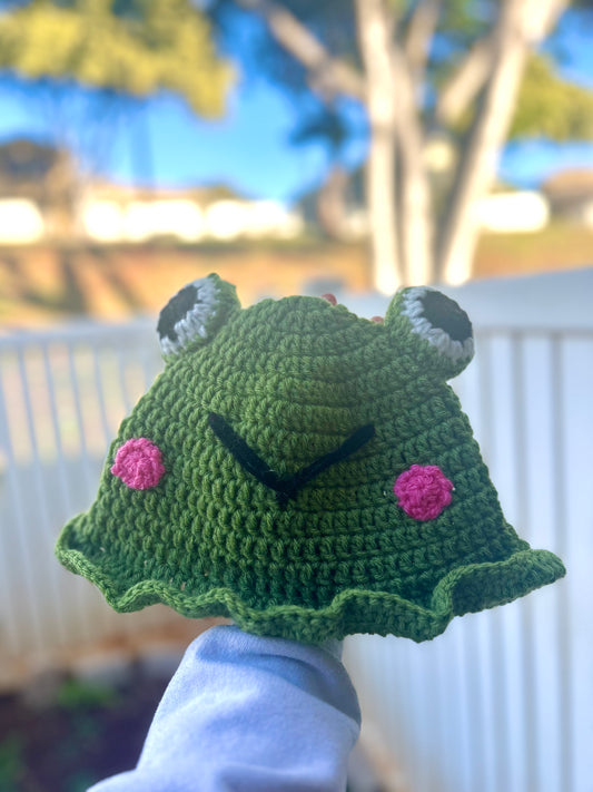 Crochet Frog Bucket Hat